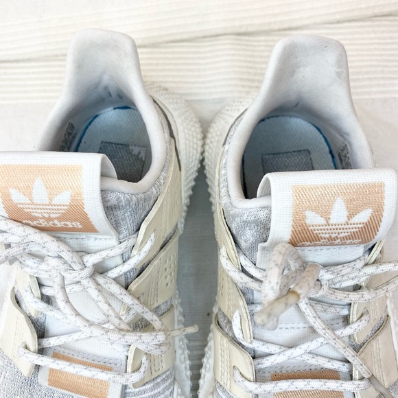 White Adidas Propheres - Picture 4 of 16